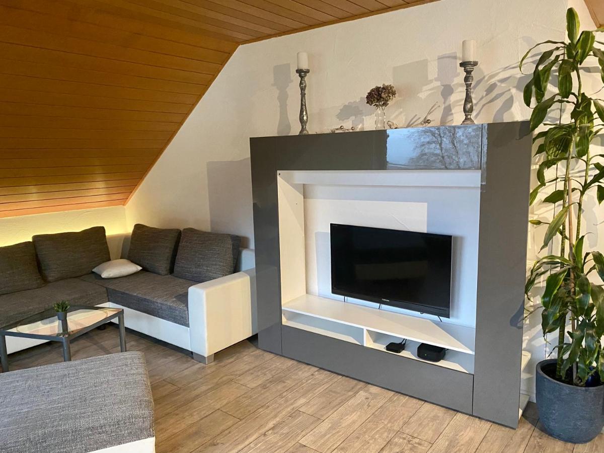 Ferienwohnung Mit Ausblick Mombris Buitenkant foto