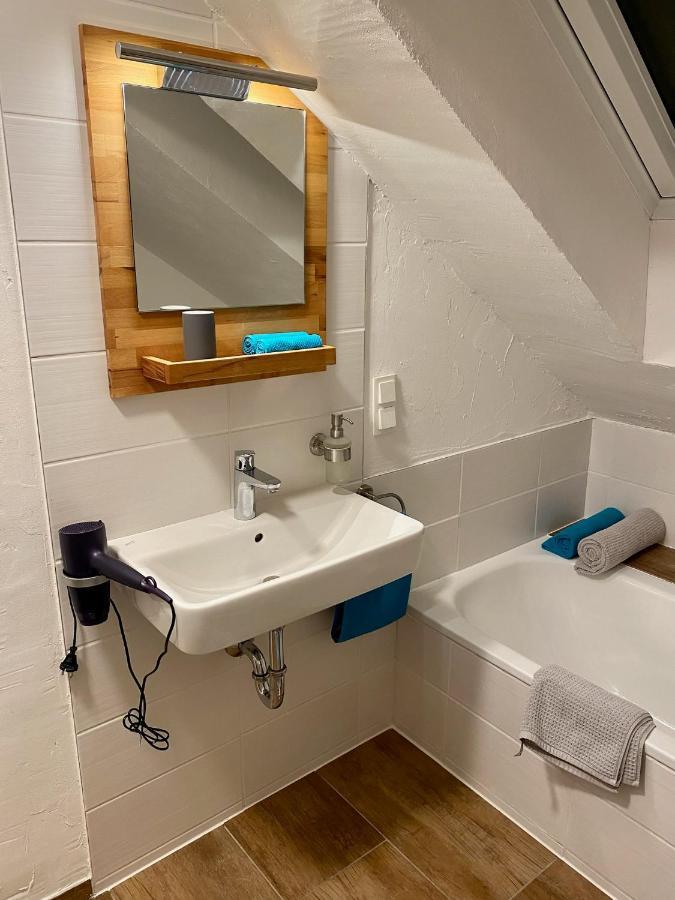 Ferienwohnung Mit Ausblick Mombris Buitenkant foto