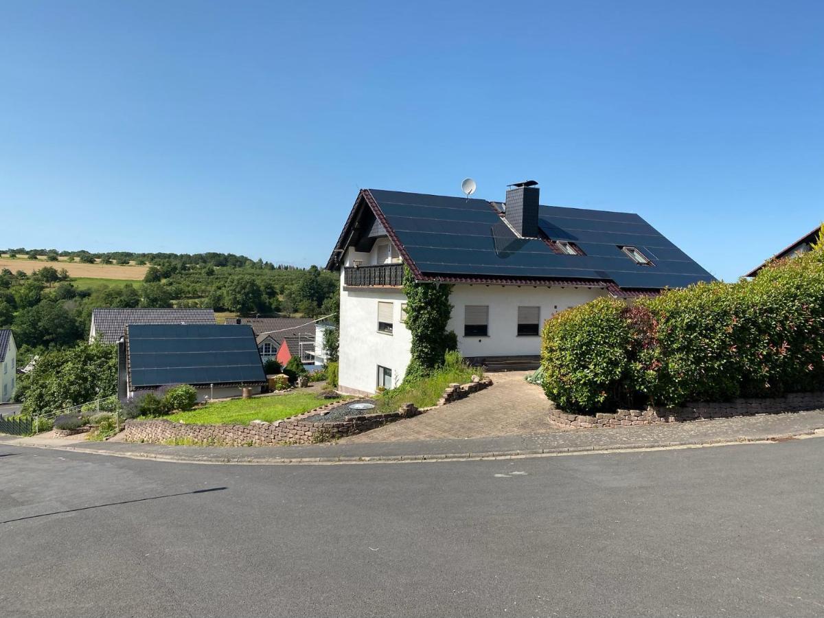 Ferienwohnung Mit Ausblick Mombris Buitenkant foto
